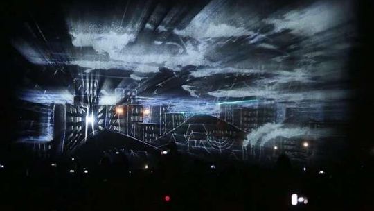 Plac Litewski: Pokaz multimedialny nowej fontanny (wideo, zdjęcia)