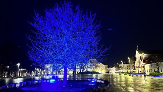 Plac Litewski rozświetli się na niebiesko