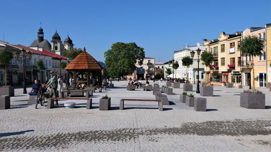 Plac Łuczkowskiego oddany do użytku. Tylko nieliczni będą mogli poruszać się po nim autem