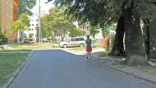 Plac zabaw stał się utrapieniem mieszkańców