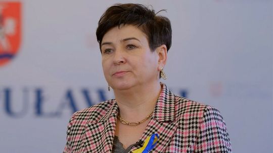 Płacili za audycje i usługi pocztowe. Powiat puławski ujawnia rejestr umów