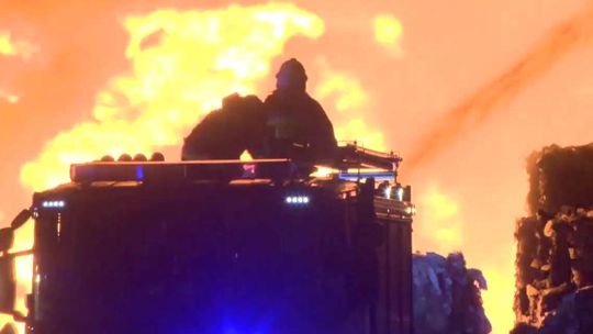 Plaga pożarów składowisk odpadów. Wojewoda lubelski poprosił o konsultacje