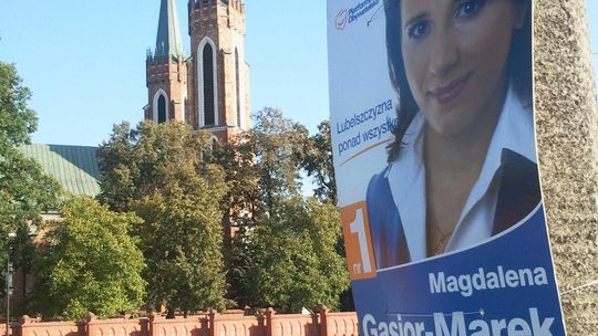 Plakaty Gąsior-Marek w Parczewie. To nie jej okręg wyborczy