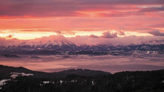 Planujemy święta i sylwestra pod Tatrami. Nad morzem też