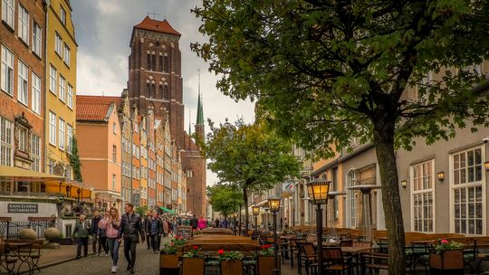 Planujesz rodzinny weekend w Gdańsku? Sprawdź, co zobaczyć na Wyspie Spichrzów!