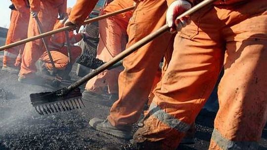 Platforma chce debaty z PiS o \"Polsce w budowie”