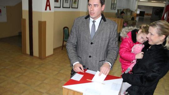 Po 16 latach Biała Podlaska zmienia prezydenta. Kim jest Dariusz Stefaniuk?