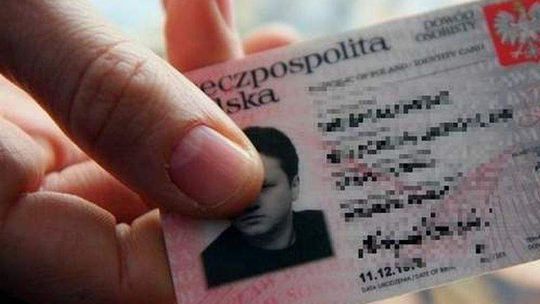 Po dowód osobisty do galerii handlowej? Ratusz: Mieszkańcy nie zgłaszali potrzeby