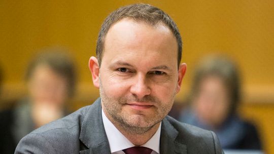 Po pierwsze, bezpieczeństwo
