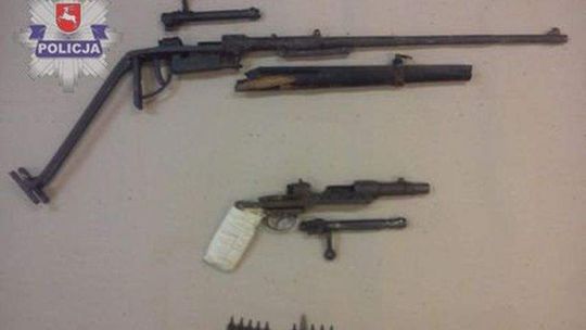 Po pijanemu groził policjantom bronią własnej roboty