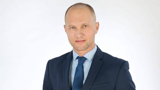 Po ponad 20 latach gmina ma nowego wójta. Popiera go poseł z PiS 