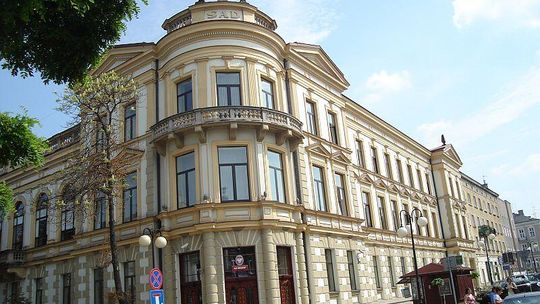 Po rozprawie... bójka stron na korytarzu sądu w Radomiu