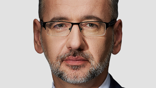 Pobicie Adama Niedzielskiego. Policja zatrzymała sprawców