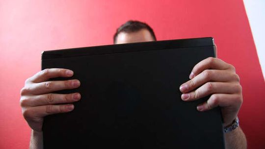 Pobierali koszty przesyłki, a towaru nie wysyłali. Mieszkańcy Puław oszukali blisko 1000 osób