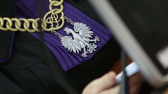 Pobił kolegę u którego mieszkał. Mężczyzna zmarł. "Zabrał mu nawet buty"