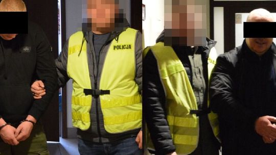 Pobili człowieka do nieprzytomności, okradli i uciekli. Grozi im 15 lat więzienia