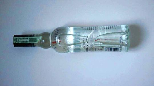 Pobili ekspedientkę. Dla wódki i pieniędzy z kasy