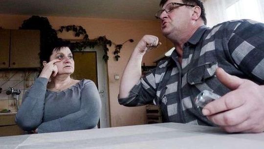 "Pobili mnie i syna". Kolejne oskarżenia pod adresem policjantów z komisariatu z Niemiec