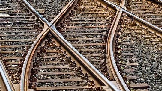 Pociągi korkują Międzyrzec Podlaski. Powstaną wiadukty? 