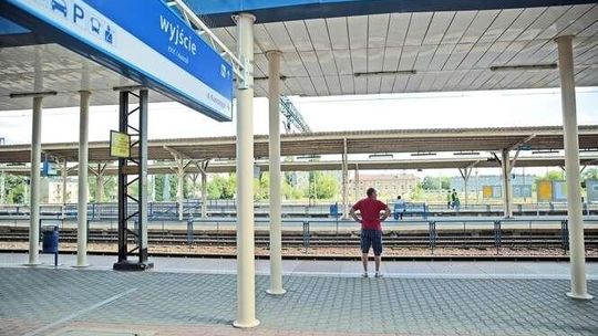 Pociągiem z Lublina do Warszawy. "Ani razu nie dojechałem punktualnie"