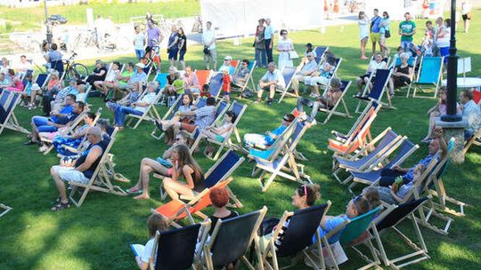 Początek sezonu nad Wisłą. Piknik w Marinie (zdjęcia)