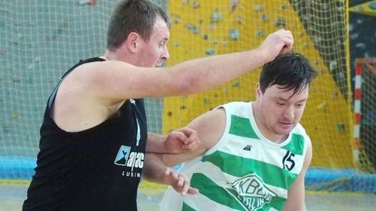 Pod Koszami Dziennika Wschodniego: Pierwsza porażka Braci Mrozik