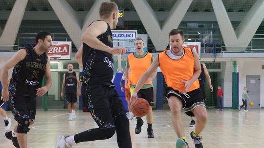 Pod Koszami Dziennika Wschodniego: Sfaulowane Lisy