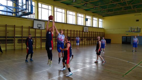 Pod Koszami Dziennika Wschodniego: Zostało trzech niepokonanych