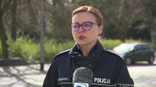 Podczas kontroli drogowych policja sprawdza cel podróży. "Apelujemy, aby święta spędzać w miejscu zamieszkania"