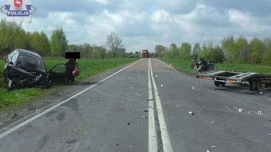 Podgłębokie: Zderzenie aut. Dwie osoby w szpitalu