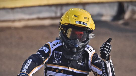 Podium Bartosza Zmarzlika w sobotnich zawodach GP w Manchesterze i nowy lider całego cyklu