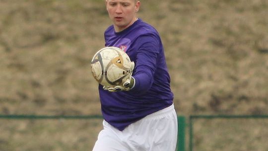 Podlasie II – Victoria 2:3, Omega - Opolanin 0:0