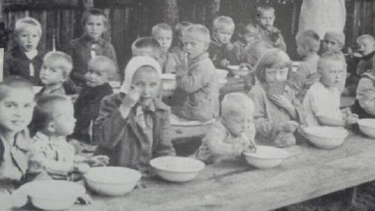 Podobne są raczej do trupków. Spotkanie z cyklu "Świadkowie Historii"