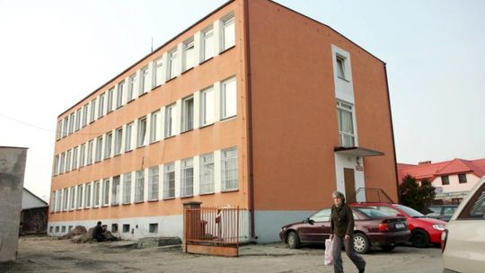 Podpalił komisariat, bo \"policja nadużywa władzy\"