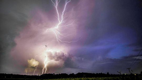 Podtopienia i ewakuowani harcerze. Burze przeszły nad regionem 