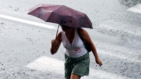 Pogoda na niedzielę. Możliwe burze z deszczem i gradem