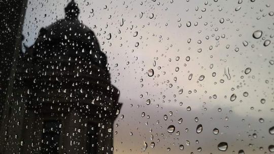 Pogoda na Wielkanoc 2015: Chłodno, wietrznie i&#8230; śnieg