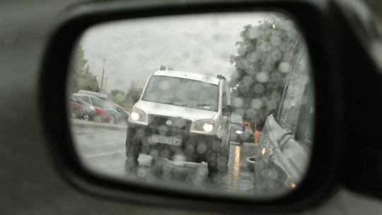 Pogoda na Wszystkich Świętych. Będzie pochmurno i deszczowo