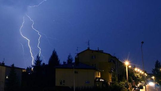 Pogoda: Nie wychodź bez parasola. To nie koniec burz