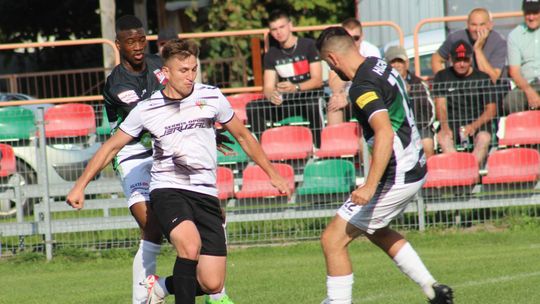 Pogoń 96 Łaszczówka – Huczwa Tyszowce 0:1. Przesądził gol Argentyńczyka
