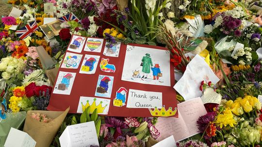 Pogrzeb królowej Elżbiety II. Czeka nas kryzys tożsamości brytyjskiej Monarchii?