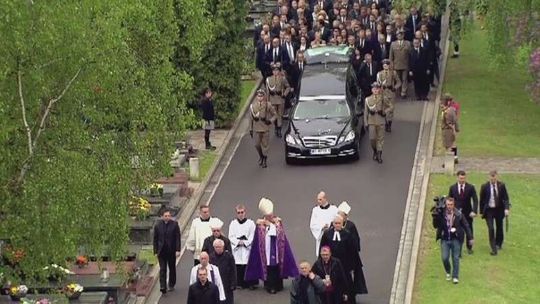 Pogrzeb Władysława Bartoszewskiego na Powązkach Wojskowych w Warszawie