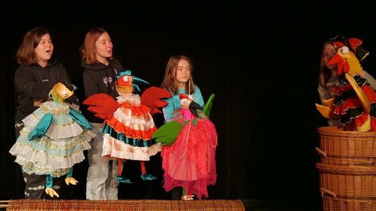 Pokazy spektakli "Kukuryku! Lis w kurniku!" w Puławach