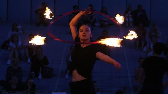 Pokazy sztukmistrzów i wieczorny fireshow przed CSK w Lublinie [zdjęcia]