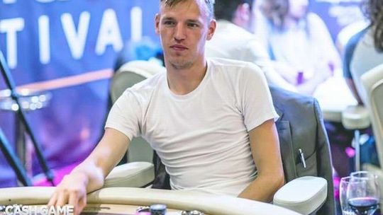 Pokerzysta z Estonii przegrał zakład. Za karę na miesiąc zamieszka w Hrubieszowie