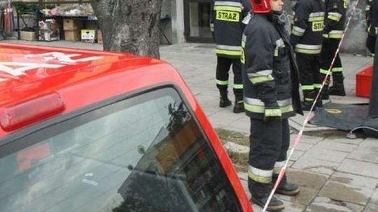 Połamane drzewa, uszkodzone samochody i dom. Sprzątanie po burzy w woj. lubelskim