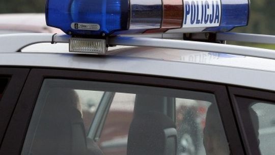 Polanówka: Zderzenie aut. Jedna osoba w szpitalu