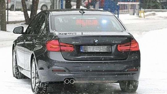 Policja kupi 4,5 tys. radiowozów