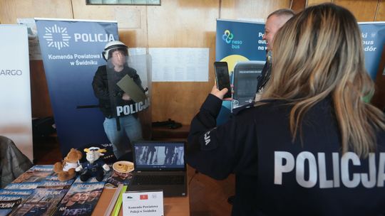 Policja kusi pensją i emeryturą. Najbliższy nabór w Lublinie za kilka dni