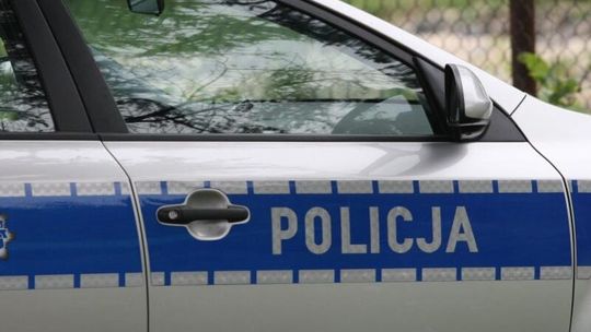 Policja szukała dziecka, a ono... spało w domu
